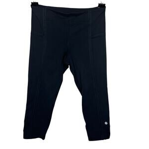 Lululemon Black Crop Yoga Capri Pant Leggings 6